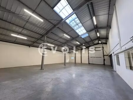 location local d’activités pessac 33600 407m²