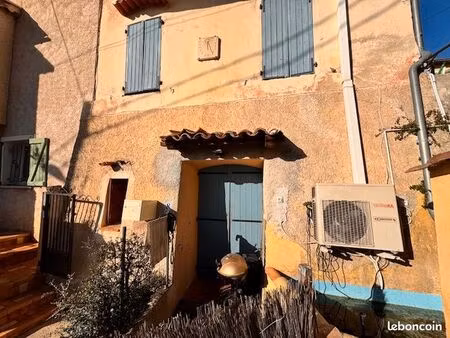 une maison à vendre