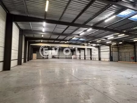 location entrepôt le haillan 33185 2000m²
