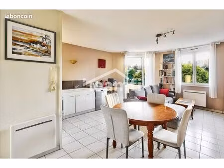 appartement 2 pièces 53 m²