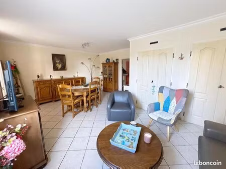 appartement en viager 3 pièces 76 m²
