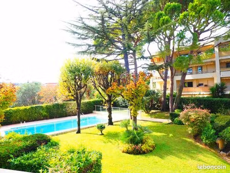 vends à 06-le cannet appartement t4 92m²