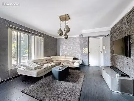 appartement 3 pièces 52 m²