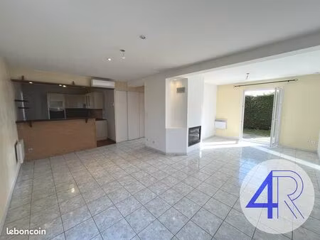 maison 4 pièces 94 m²