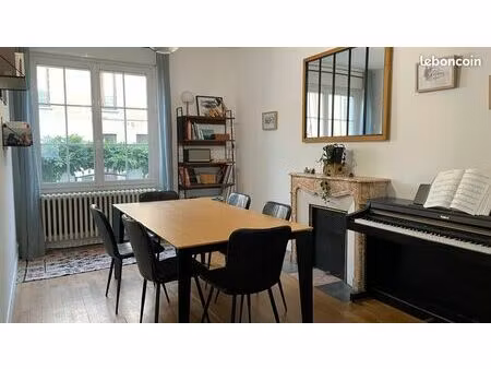 maison - 200 m² - 8 pièces