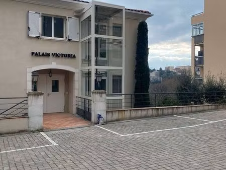 bureaux 82 m² avec accès p.m.r