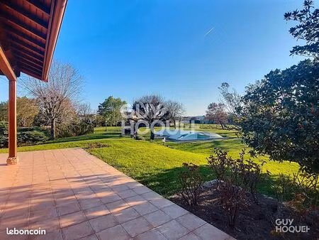 maison 5 pièces 166 m²