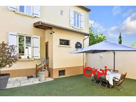 maison 4 pièces 113 m²