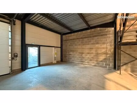 local 163 m² saint genis laval