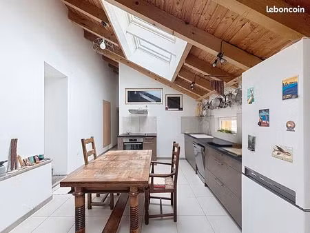 maison 3 pièces 90 m²