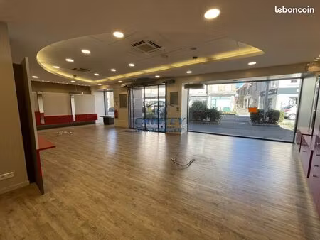 immeuble 6 pièces 194 m²