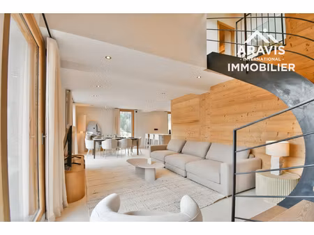 appartement t4 de 103.30 m2 avec balcons