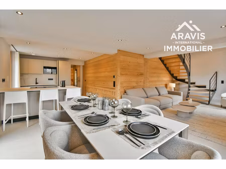 appartement t4 duplex de 103 30 m2 avec balcons et vue monta