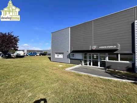 location bureaux 80 m²