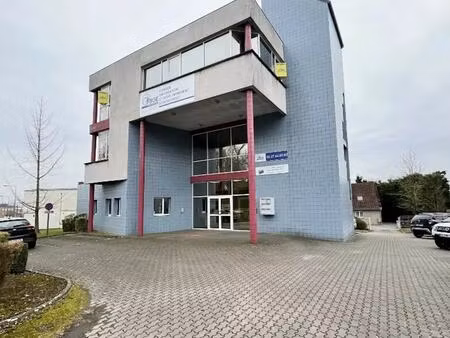 location bureaux 85 m² à 140 m²