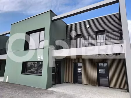 location bureaux 200 m²