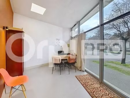 location bureaux 14 m²