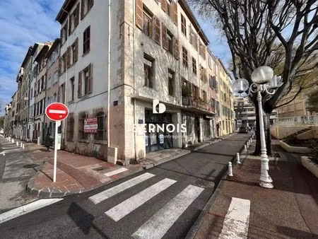 vente commerce toulon 83000 150m²