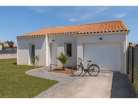 vente maison à falleron (85670) : à vendre / 72m² falleron