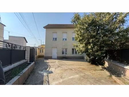 coeur de neuilly plaisance maison 4chbs  3 salles d'eau