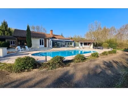 maison saint-jean-sur-veyle 131.82 m² t-5 à vendre  325 500 €