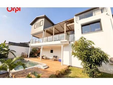 maison saint-paul 129.95 m² t-5 à vendre  949 000 €