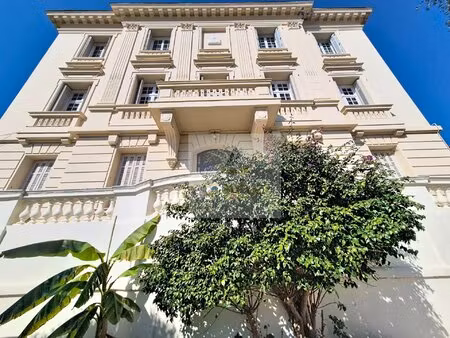 2/3 pieces - av des beaumettes