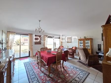 bas côte pavée – superbe 4 pièces traversant avec terrasse de 51 m²  cave et parking