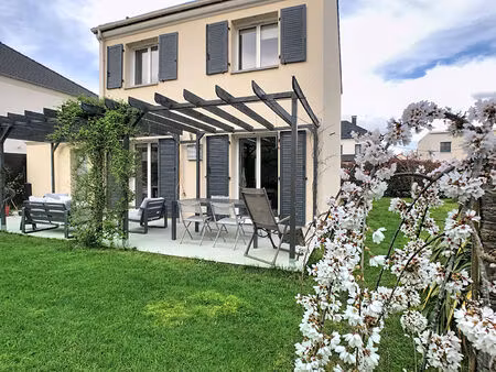 maison le perray en yvelines 5 pièce(s) 89 m2