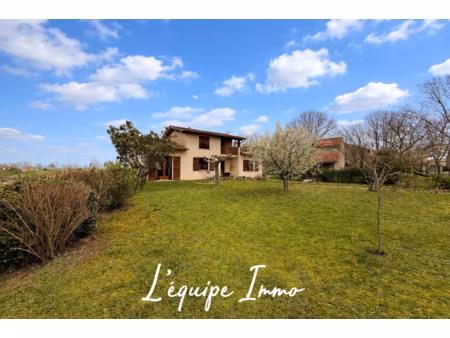 agréable t4 de 124m2 sur belle parcelle de 2850 avec sous-so