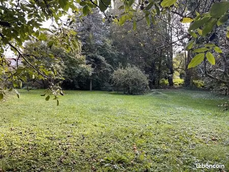 terrain 1 750 m² rioz