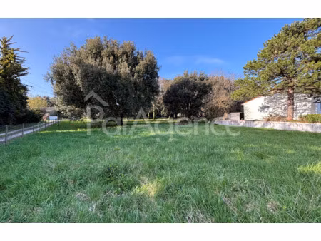 terrain constructible beau potentiel meschers-sur-girond