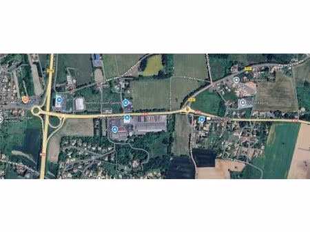 vente terrain 3 000 m²