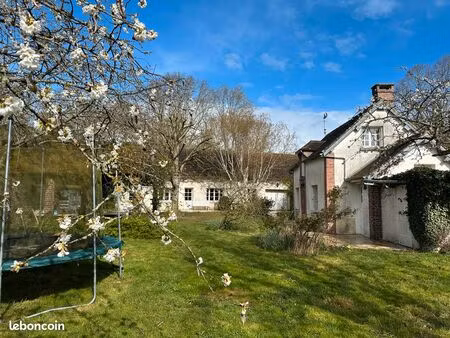 longère et sa dépendance