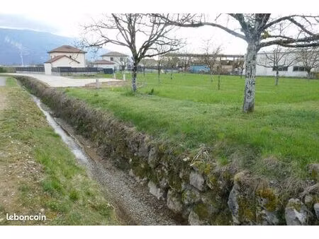 3 lots dans petit lotissement à vinay 38470