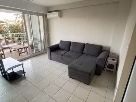 a louer studio meuble