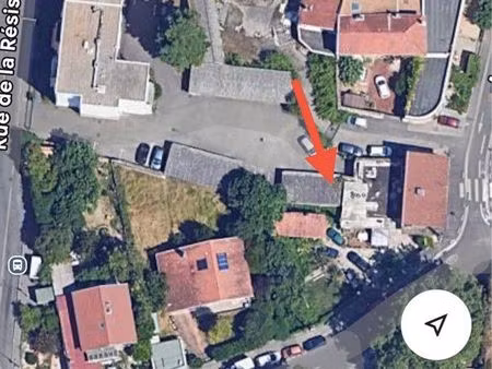 garage / box vaulx village