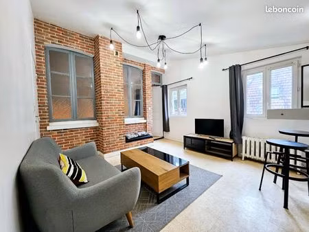 chauffage eau chaude/froide compris