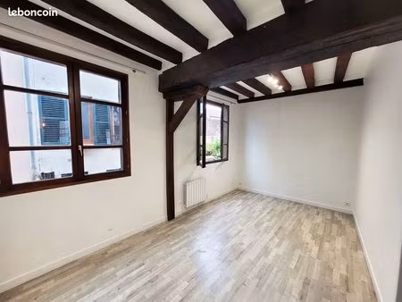 grand f2 centre montargis - quartier vivant piétonnier