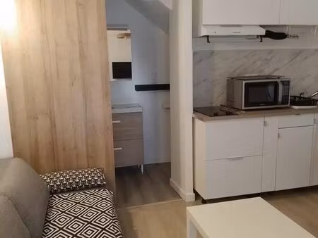 location studio meublé maurin