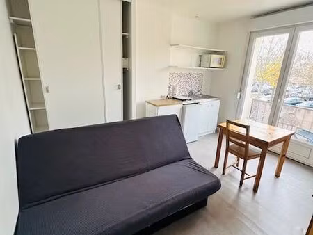 studio 1 pièce 19 m²
