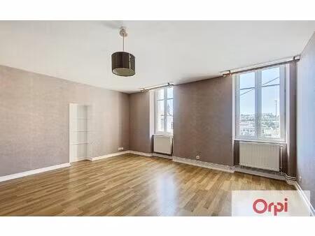 location appartement  75.87 m² t-3 à montluçon  460 €