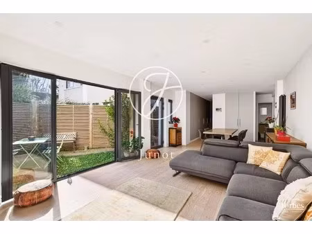 maison de luxe à vendre à saint-cloud : 1 100 000 € | 130m²