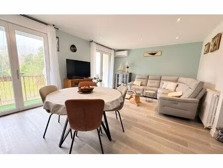 appartement aire-sur-l'adour 82 m² t-3 à vendre  146 500 €