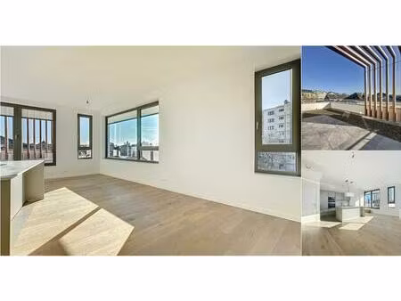 penthouse à louer à rue du doyenne 56-58 uccle (vbe02297)