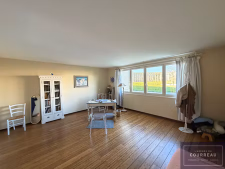 t2 de 56 m2 avec place de stationnement esplanade de l'europ