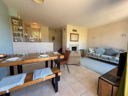 appartement port en bessin huppain 3 pièce(s) 52 m2