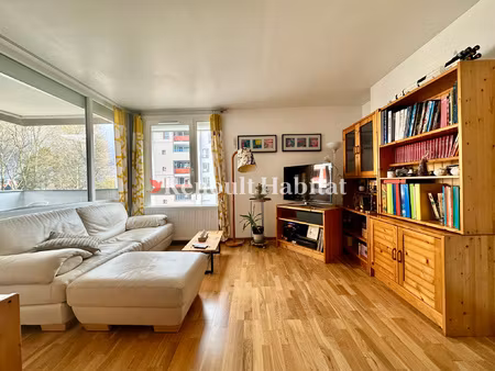 t3 avec loggia et parking