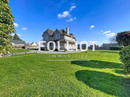 a vendre maison 8 pièces à fougeres