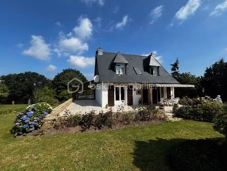 maison traditionnelle de 177 m² à saint-caradec